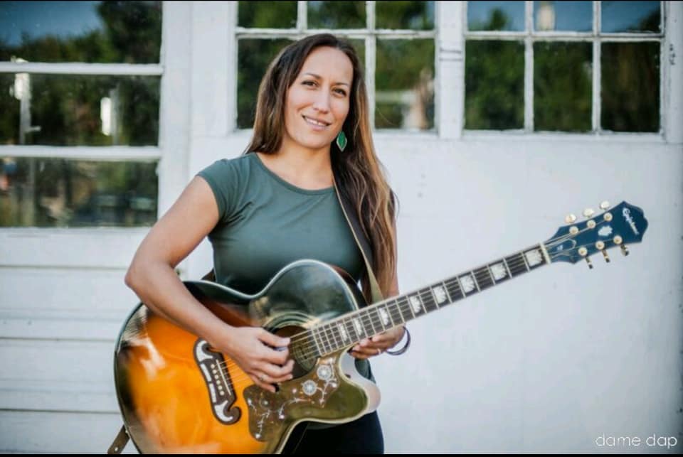 Live Music - Mary Cuchetti